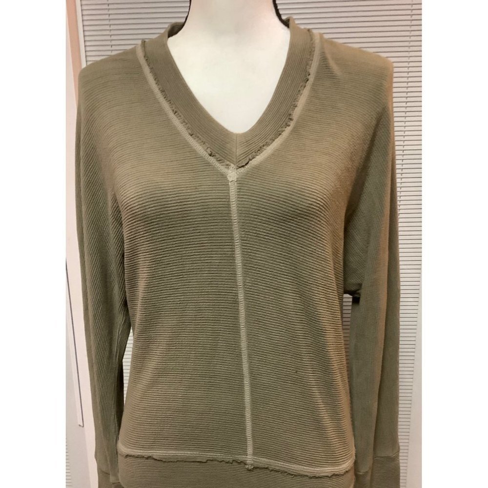Red Haute Olive Green Waffle Knit Top -- THUMBHOLE -- NWT